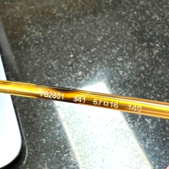 Victoria Beckham Tortoise Glasses - Picture 4 of 7